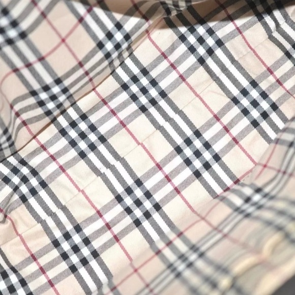 Burberry Leather Vintage Bag with COA- EUC - Picture 12 of 16